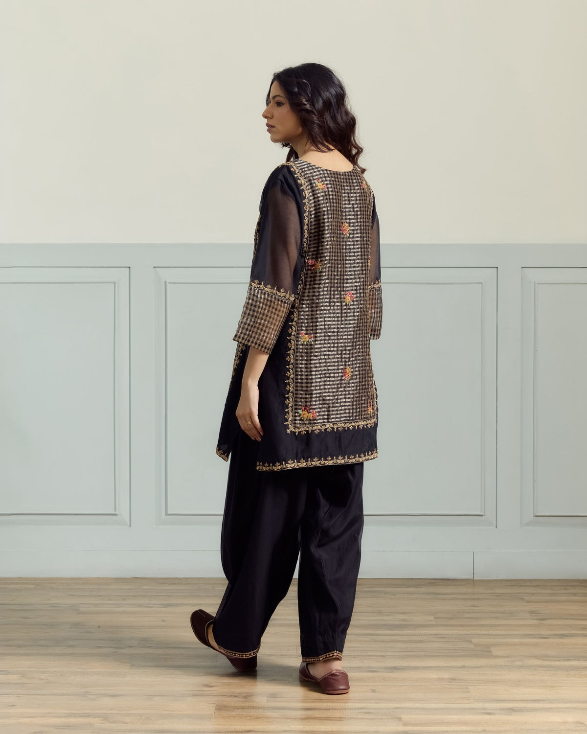 Arisa Kurta Set