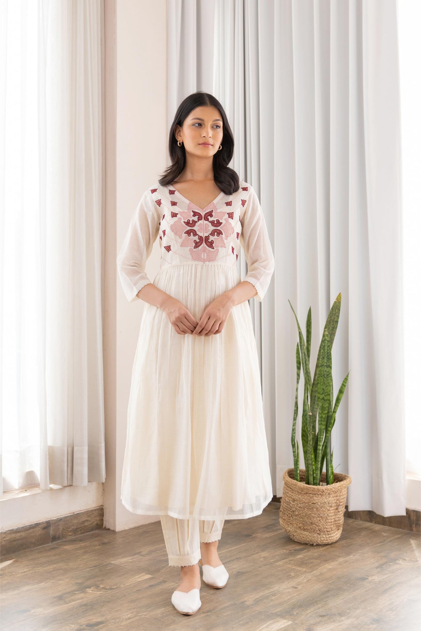 Alaya Kurta Set