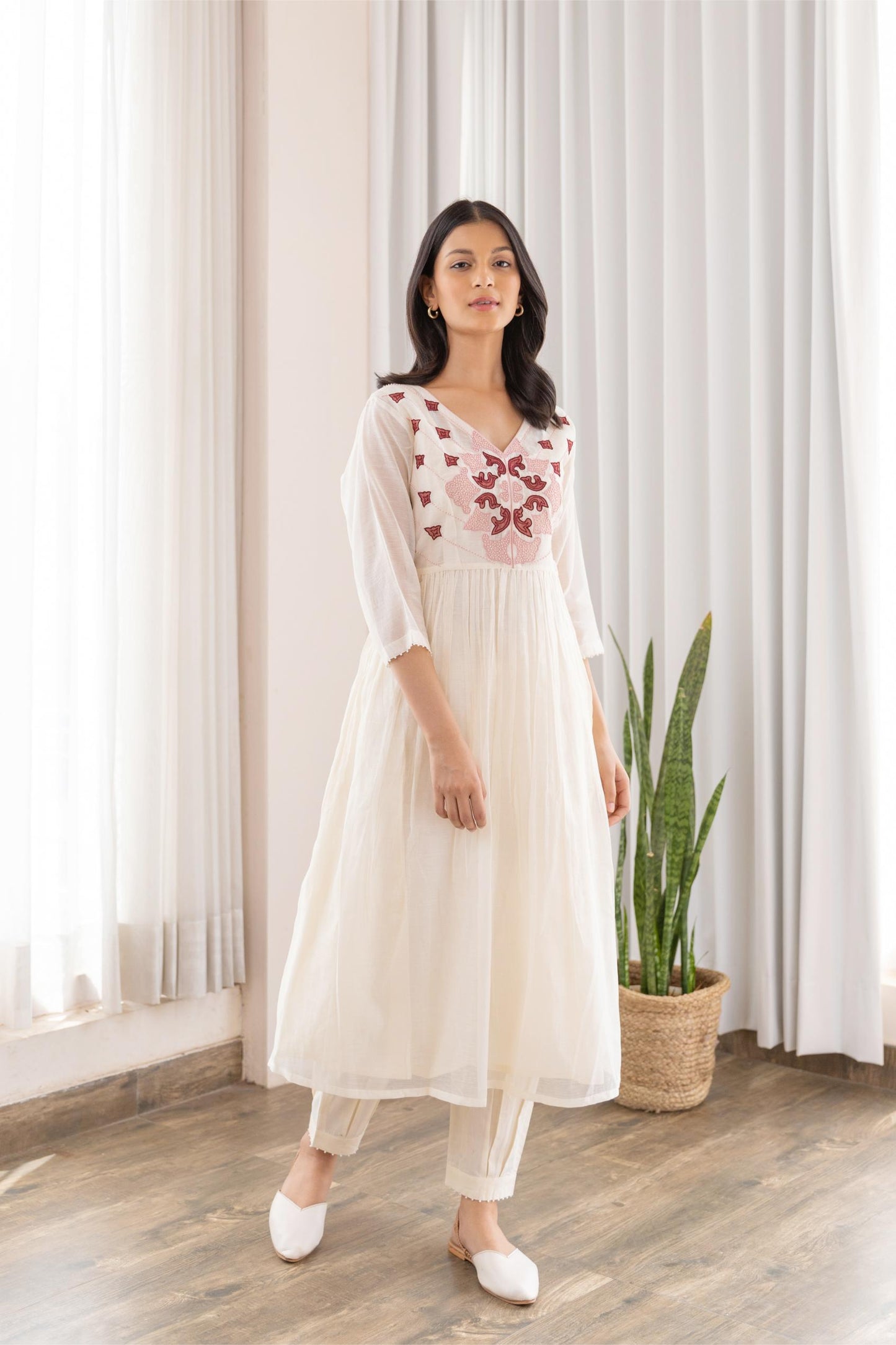 Alaya Kurta Set