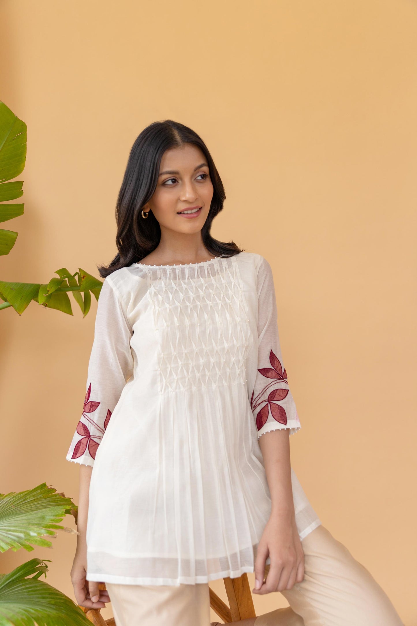 Naira Top