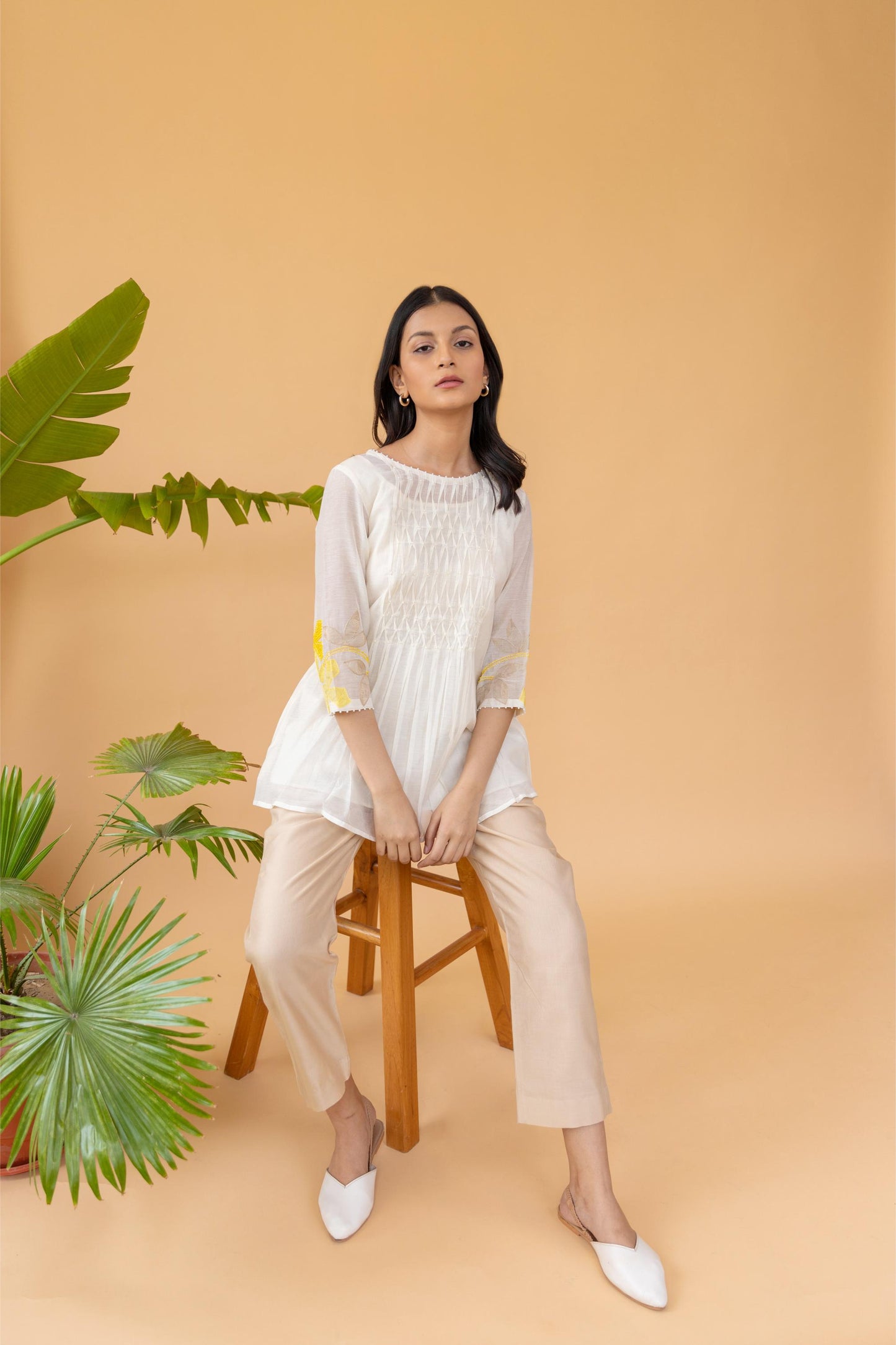 Naira Top