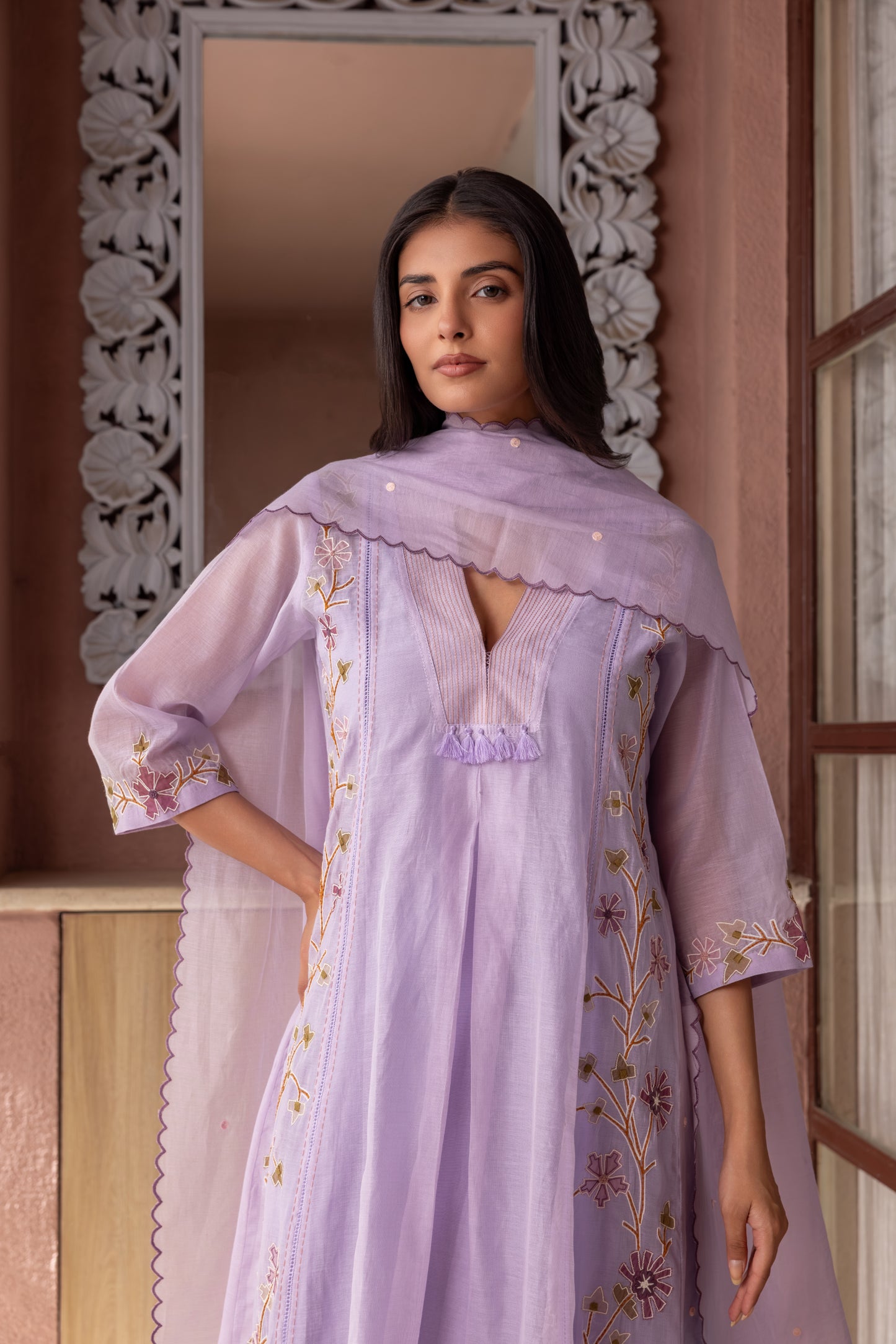 Nura Kurta Set