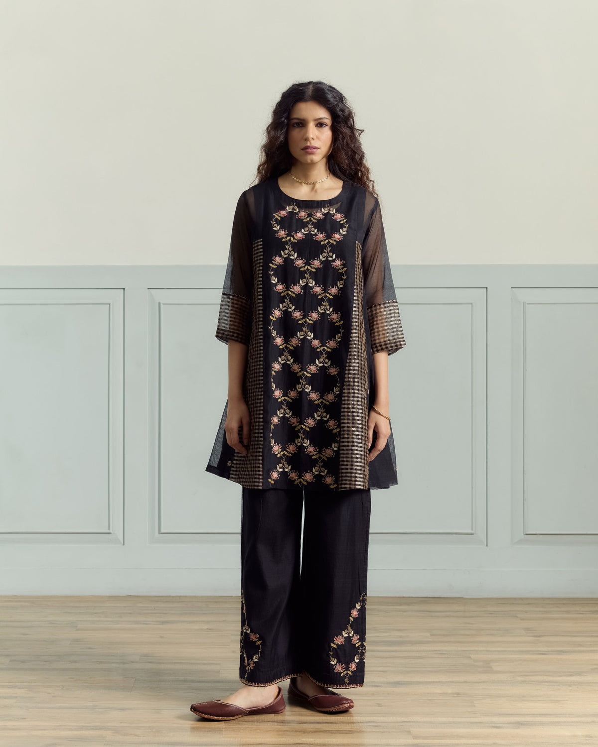 Raya Kurta Set