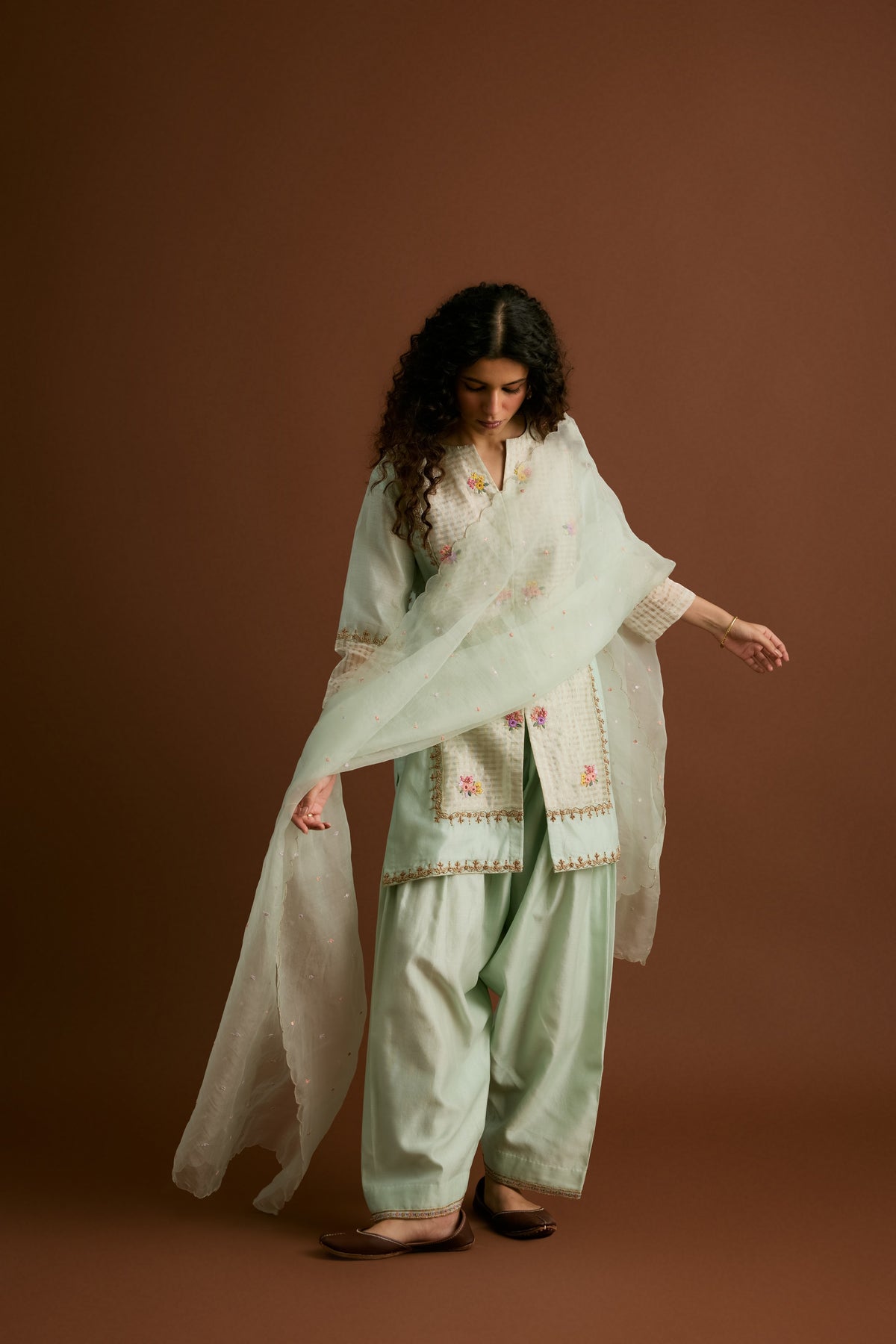 Arisa Kurta Set
