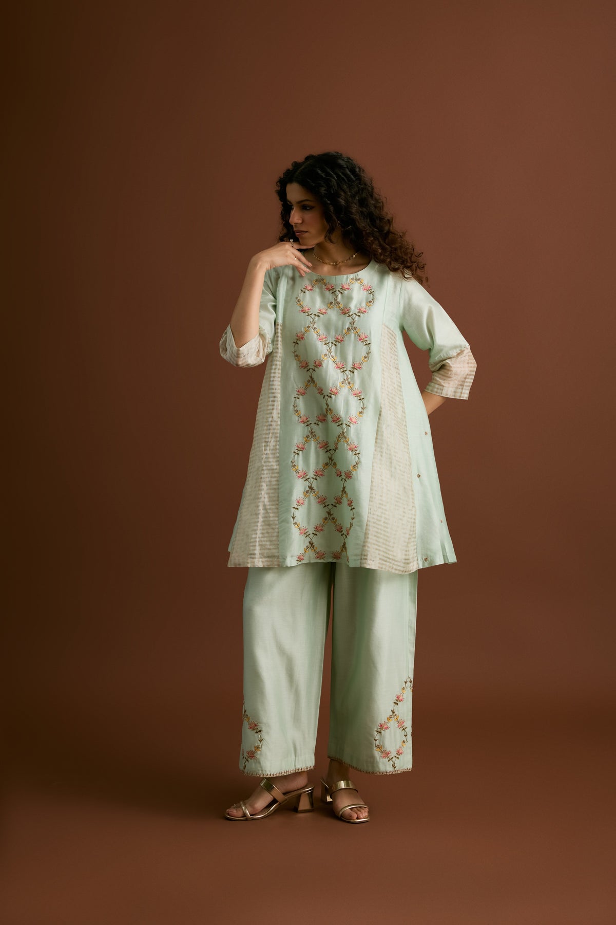 Raya Kurta Set