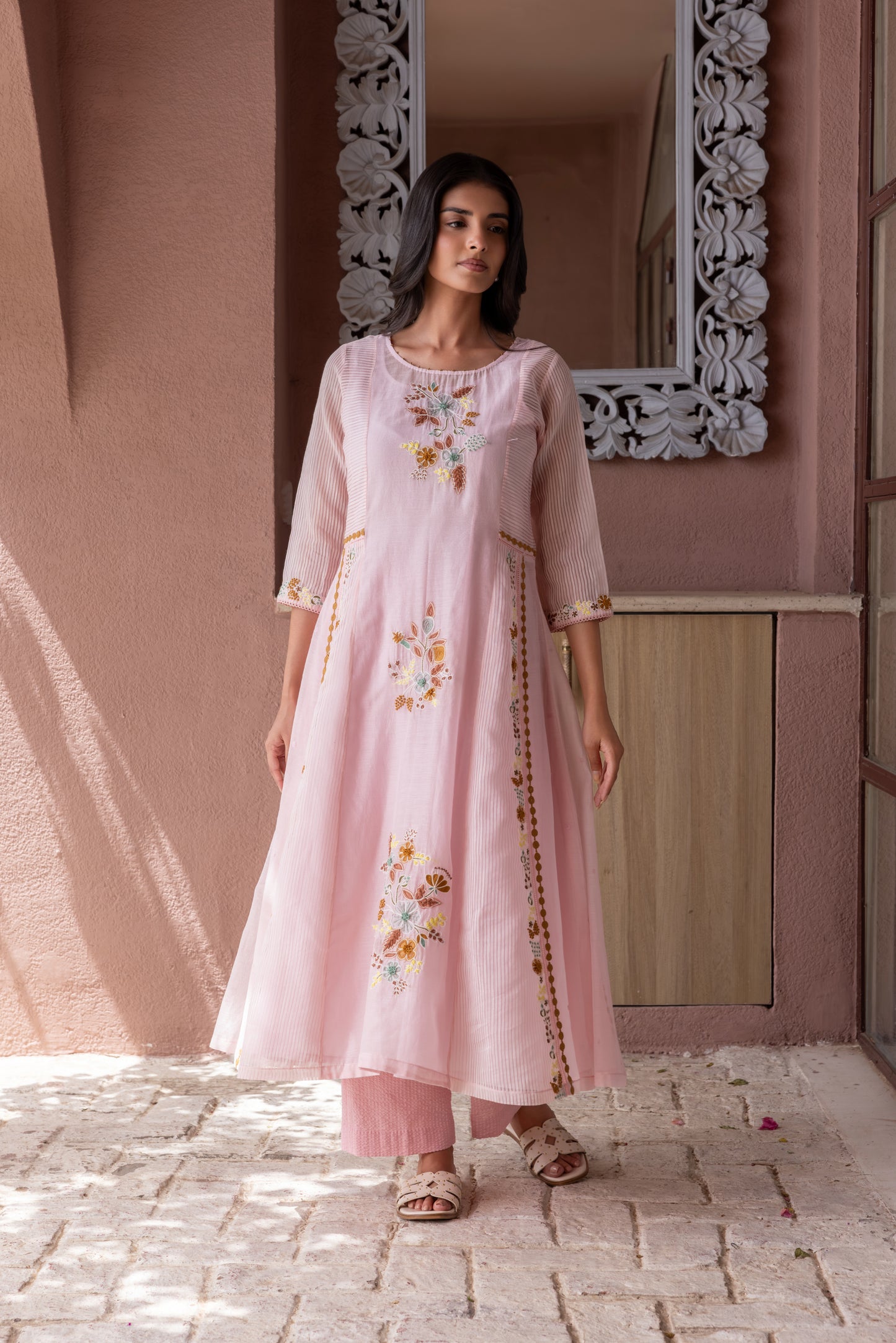 Yara Kurta Set